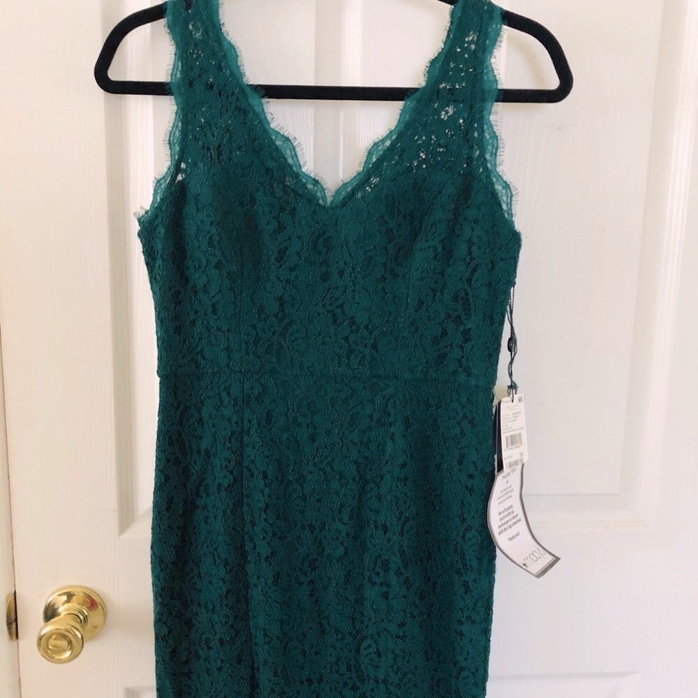 Adrianna Papell V-Neck Lace Dress